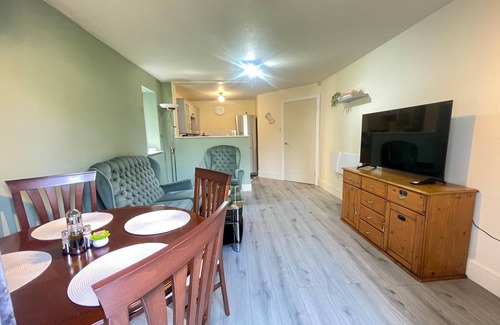 Grangetown Apartment | Lovely Flat In Cardiff Bay