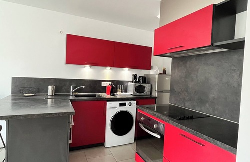 Saint-Nazaire-le-Desert House | Lovely equipped village house