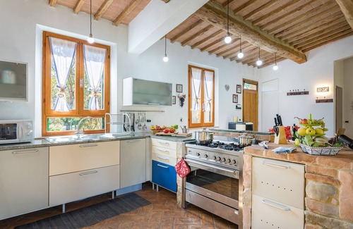 Monticiano Villa | lovely ground floor cottage, sleeps 6 set in a tranquil ,private and panoramic position – completely