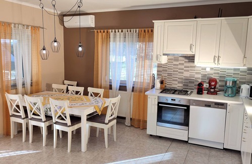 Velence House | Lovely holiday home with private pool and premium hot tub
