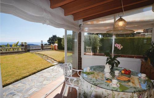 Sant Cebria de Vallalta House | Lovely Home In St, Cebrià De Vallalta