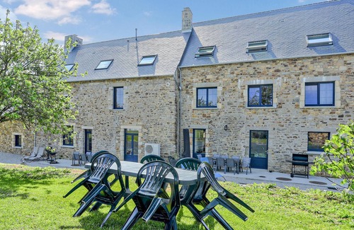 Fierville-les-Mines House | Lovely home in Fierville-les-Mines