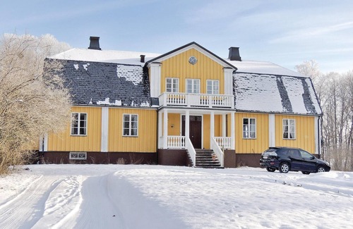 Virestad House | Lovely home in älmhult with kitchen