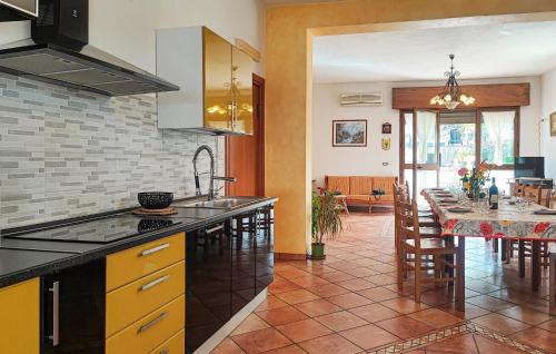 Caronia House | Lovely Home In Caronia