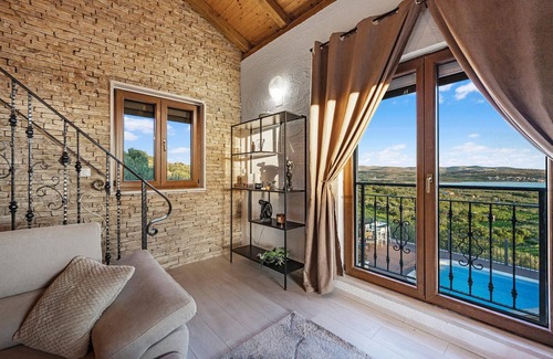 Donje Polje House | Lovely home in Donje Polje