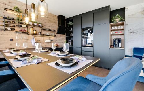Sveti Ivan Zelina House | Lovely Home In Dubovec Bisaski