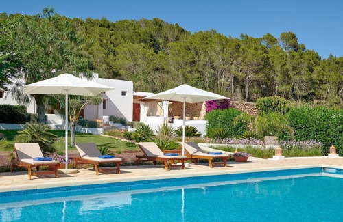 Santa Eulalia del Rio House | Lovely home in Santa Gertrudis