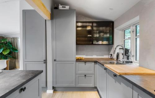 Faxe Ladeplads House | Lovely Home In Faxe Ladeplads With Wifi
