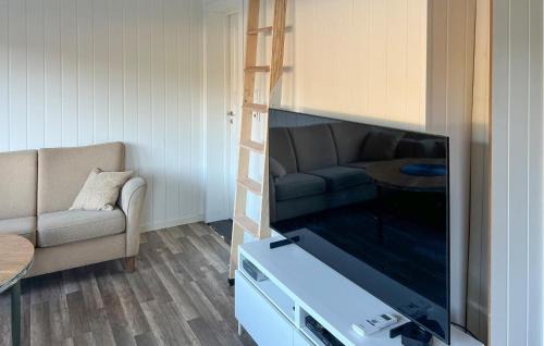 Meland House | Lovely Home In Frekhaug With Wifi