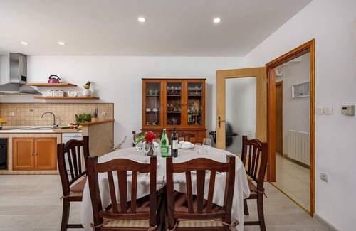 Sveti Petar u Sumi House | Lovely home in Sv. Petar u Sumi