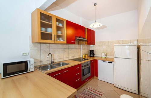 Kozino House | Lovely home in Kozino with WiFi