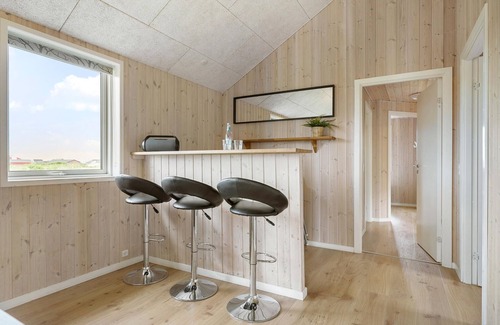 Nr. Lyngby Strand House | Lovely home in Løkken with sauna