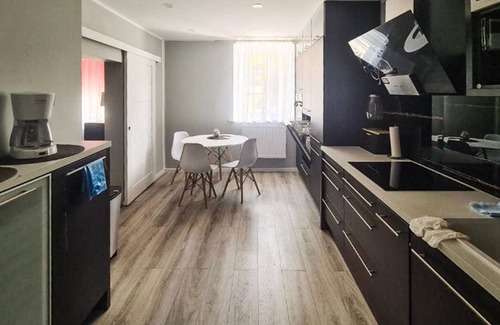 Lubniewice House | Lovely home in Lubniewice with WiFi