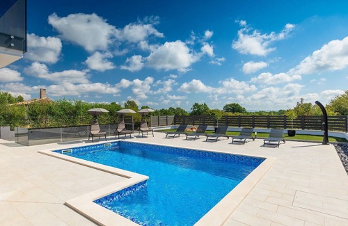 Divsici House | Lovely home in Marcana
