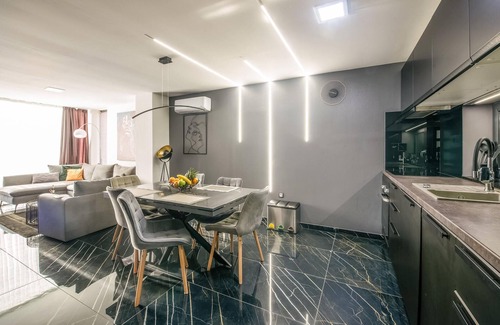 Brestovac House | Lovely home in Novo Zvecevo with sauna