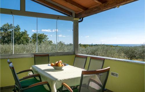 Peruski House | Lovely Home In Peruski