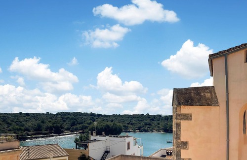 Portocolom House | Lovely home in Portocolom with kitchen