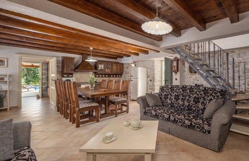 Slivnica House | Lovely home in Posedarje