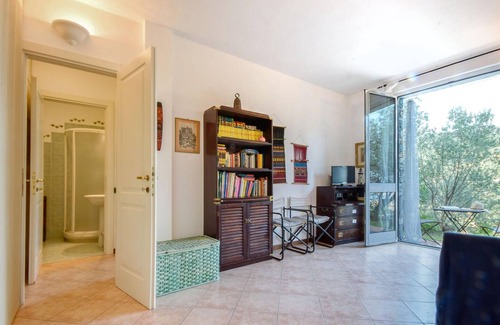 Recco House | Lovely home in Recco with WiFi