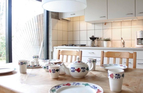 Reutum House | Lovely home in Reutum with WiFi