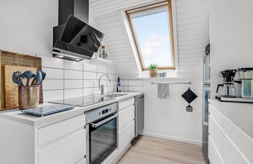 Klegod House | Lovely home in Ringkøbing with kitchen