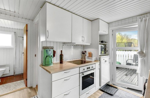 Lodbjerg Hede House | Lovely home in Ringkøbing with kitchen