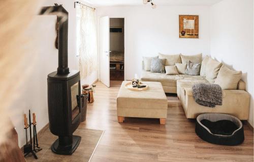 Lekenik House | Lovely Home In Sisinec