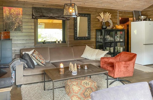 Møre og Romsdal House | Lovely home in Stordal with WiFi