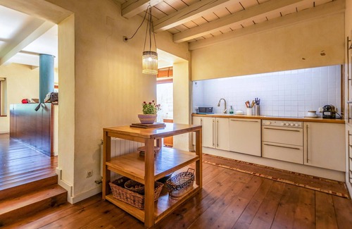 Galliners House | Lovely home in Vilademuls with WiFi