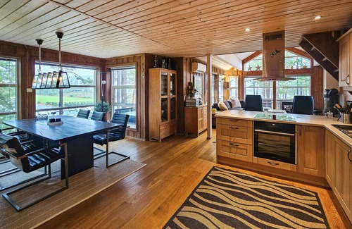 Kviteseid House | Lovely home in Vrådal with sauna
