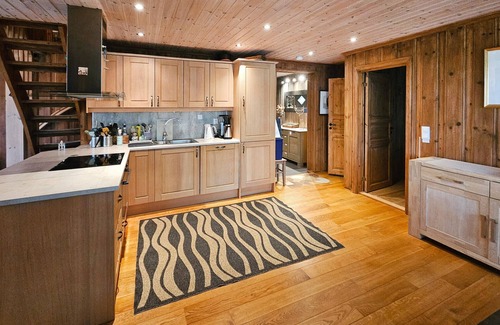 Kviteseid House | Lovely home in Vrådal with sauna