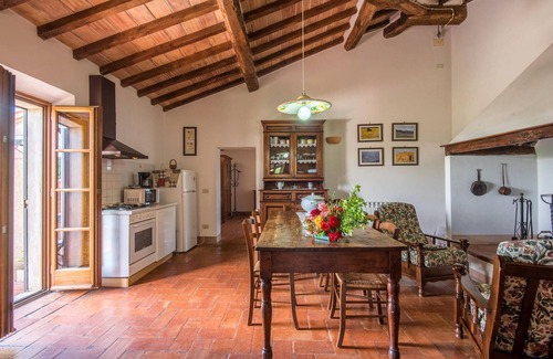 San Quirico d'Orcia House | Lovely home in San Quirico D'Orcia