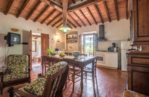San Quirico d'Orcia House | Lovely home in San Quirico D'Orcia