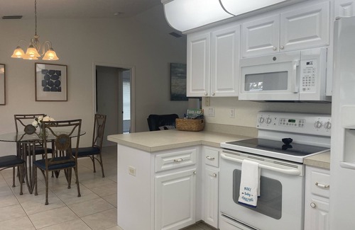 Broadmoor House | Lovely home just minutes from the beach and golf course