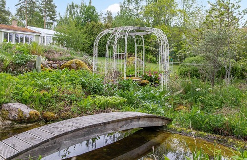 Tranas House | Lovely house in Tranås with a wonderful location by the lake Loren | SE10012