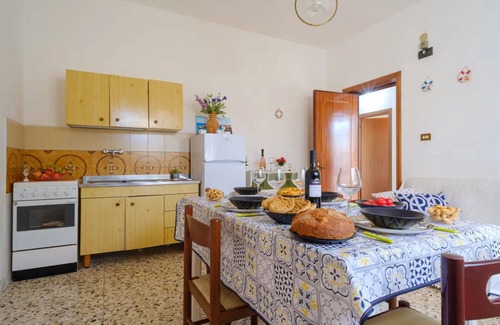 Torre Specchia Ruggeri Apartment | Lovely apartment for 4 people with WIFI, TV and pets allowed, close to Otranto