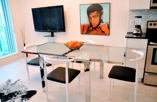 King West Village Condo | Lovely Liberty Village condo