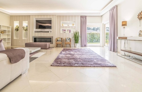 Castelo Villa | Lovely Lisbon Coast Villa | 4 Bedrooms | Villa das Giestas | Private Pool & Near Golf Course | Setubal