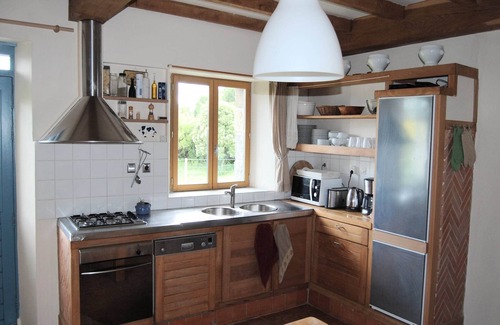 Baguer-Morvan Villa | Lovely mansion with fenced garden