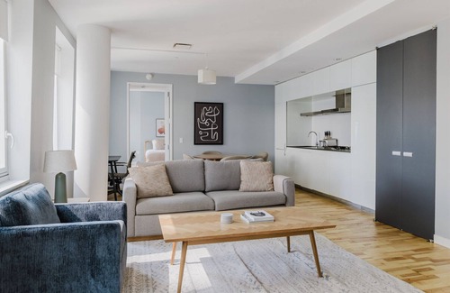 Central New York City Apartment | Lovely Midtown 2BR, Gym, Rooftop, W/D, Doorman, by Blueground