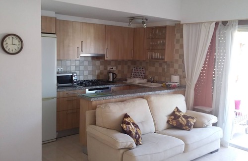 Denia Apartment | Lovely modern apartment ,A/c Bedrooms ,Fully equipped ,Pool & Safe sandy beach .