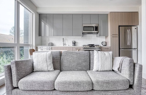 Mountain View Apartment | Lovely Mountain View Studio w/Gym & W/D, near 280 & 101, by Blueground