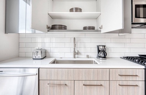 Mountain View Apartment | Lovely Mountain View Studio w/Gym & W/D, near 280 & 101, by Blueground