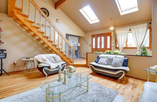 Ocean Gate House | Lovely Ocean Gate Home Less Than 1 Mi to Beach!
