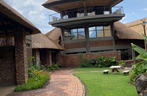 Harare Apartment | Lovely platinum room - 2180