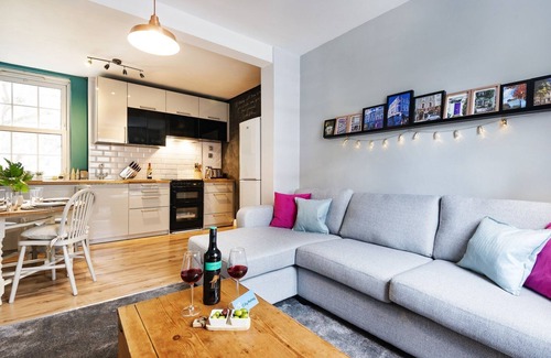Harrow Road Apartment | Lovely Portobello Apartment near Westbourne Park