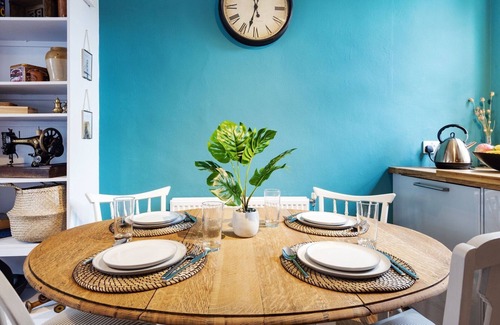 Harrow Road Apartment | Lovely Portobello Apartment near Westbourne Park
