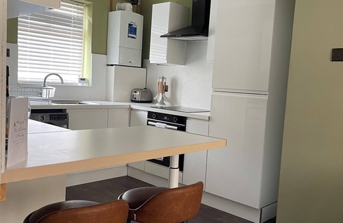 Chatham House | Lovely Premium Chatham Home