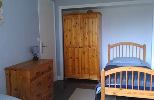 Sainte-Helene Cottage | Lovely private family friendly cottage near the coast and the Ria D'etel