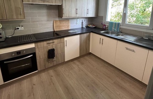 Saint-Thois House | Lovely refurbished home in an idyllic location.Comfortable and nicely presented.